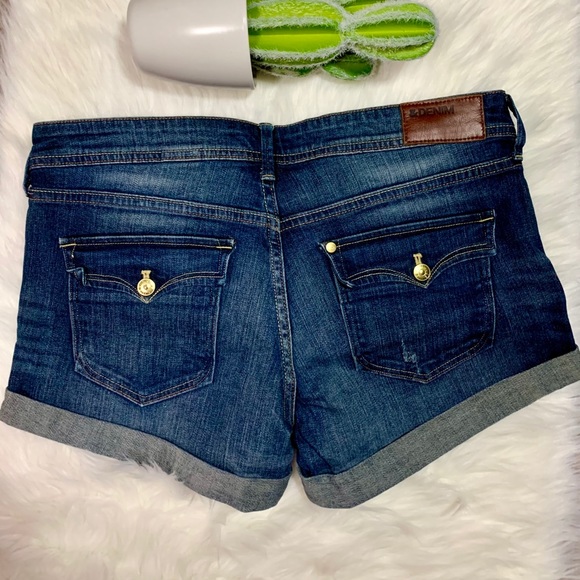 Denim shorts - Picture 2 of 7